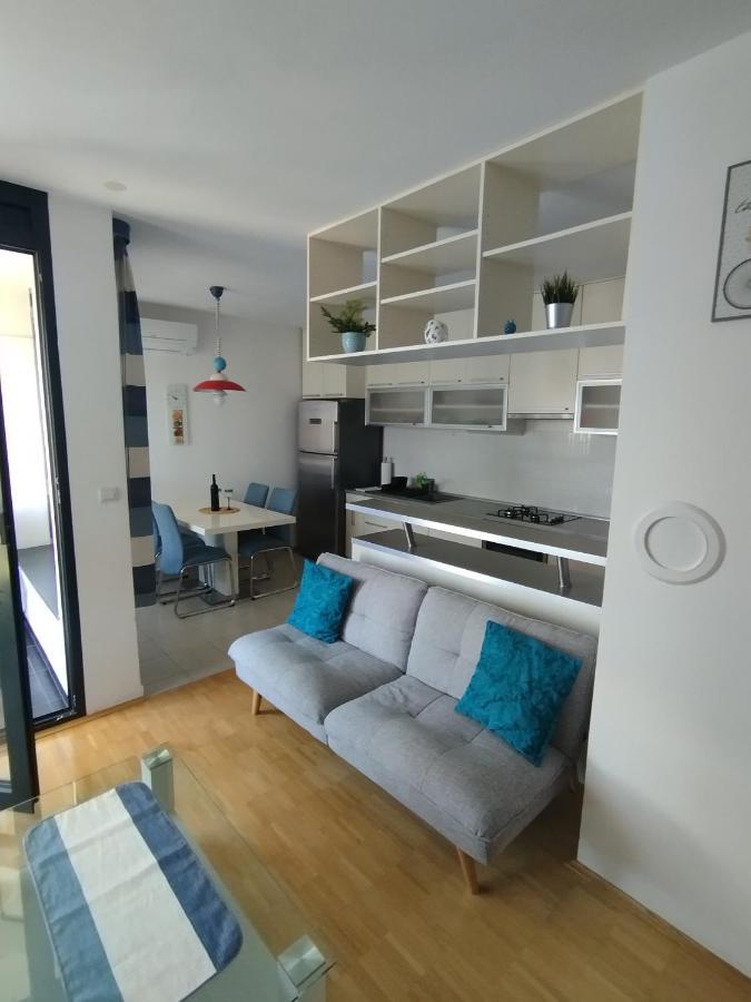Apartment Bencic Umag Exteriör bild